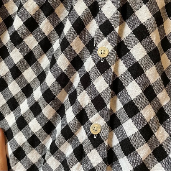 Talbots black and white checkered sleeveless button down summer top - Picture 3 of 5